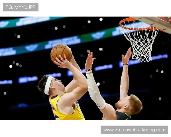 里夫斯连轰92分 助力湖人成为最强得分利器